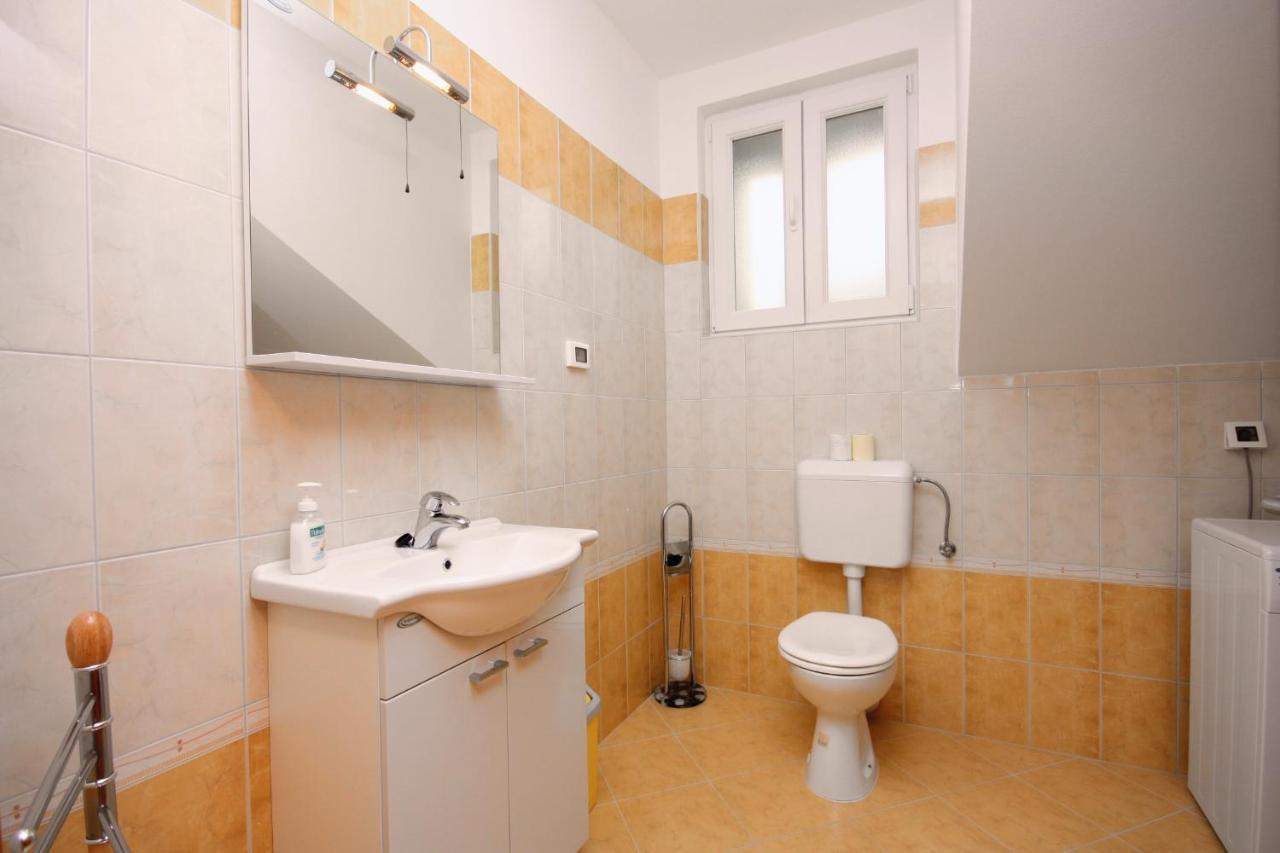 Apartments By The Sea Kampor, Rab - 4986 المظهر الخارجي الصورة