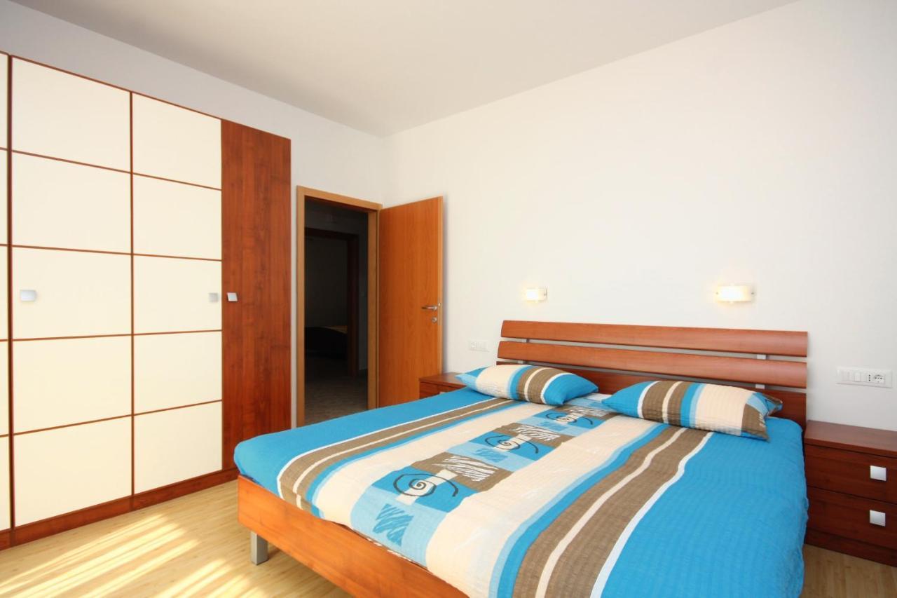Apartments By The Sea Kampor, Rab - 4986 المظهر الخارجي الصورة