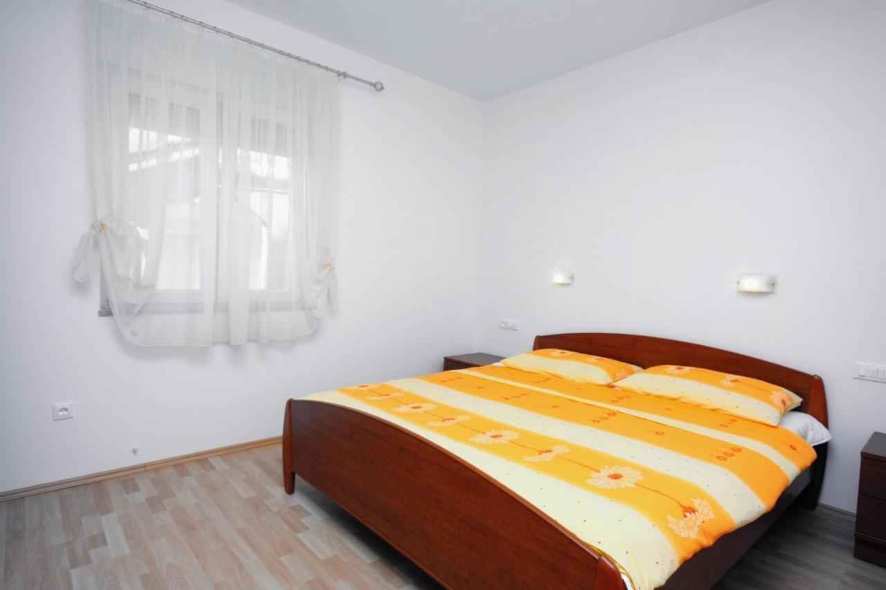 Apartments By The Sea Kampor, Rab - 4986 المظهر الخارجي الصورة