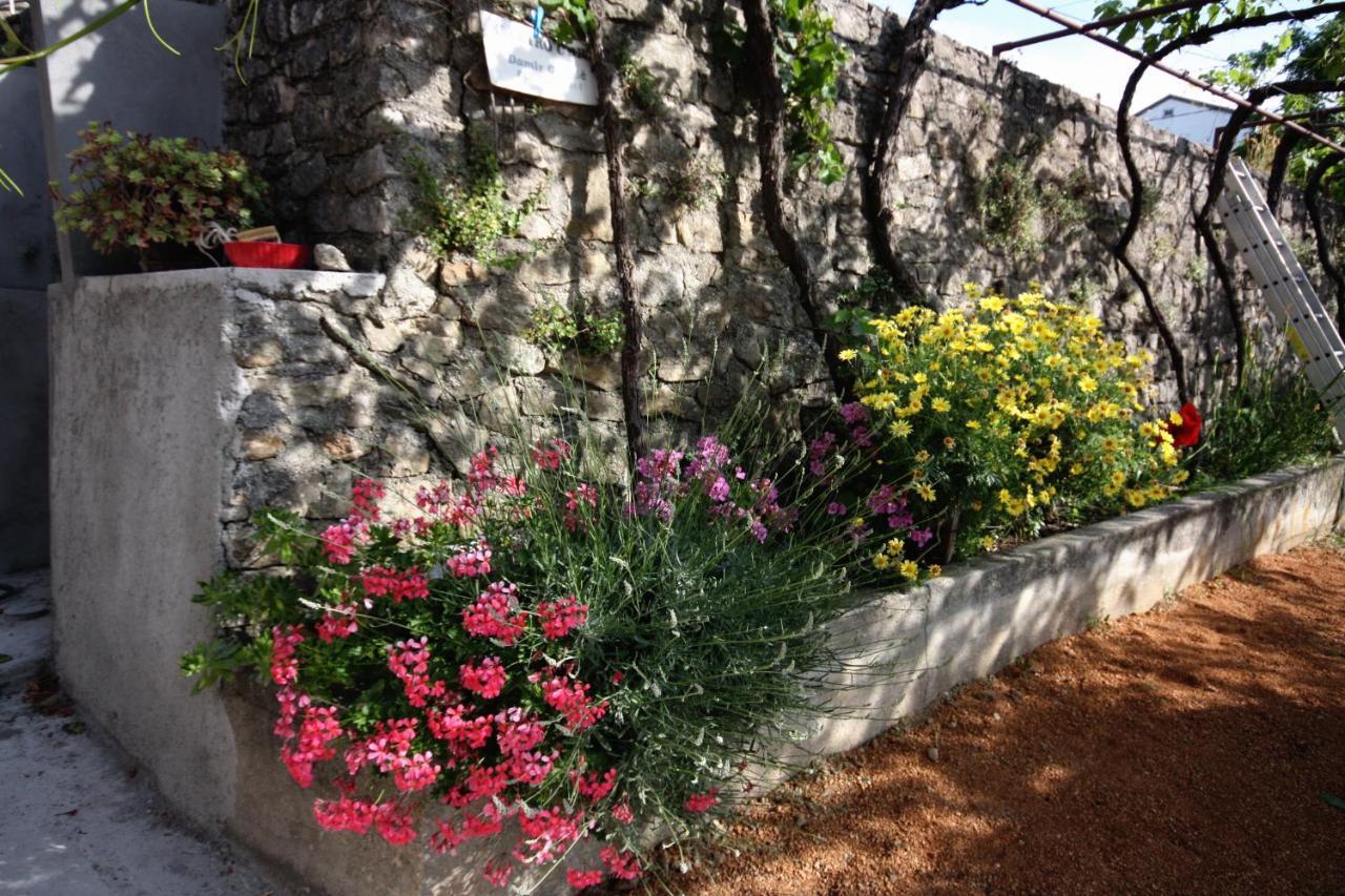 Apartments By The Sea Kampor, Rab - 4986 المظهر الخارجي الصورة