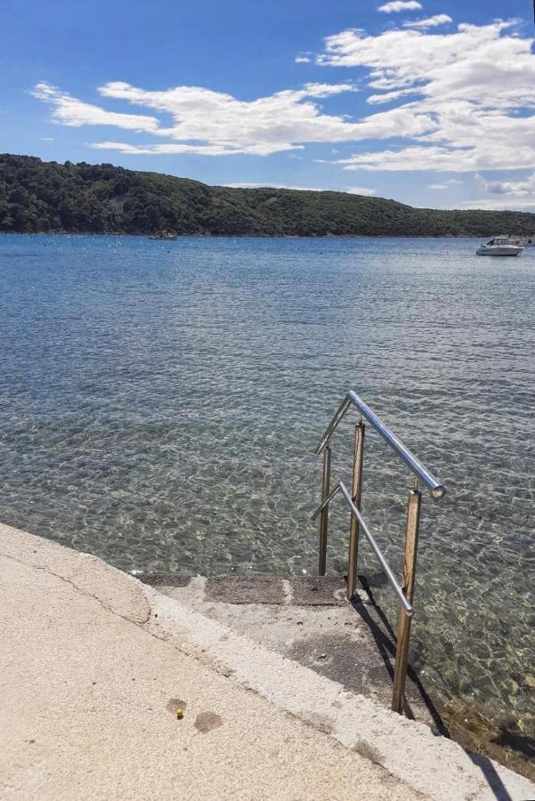Apartments By The Sea Kampor, Rab - 4986 المظهر الخارجي الصورة